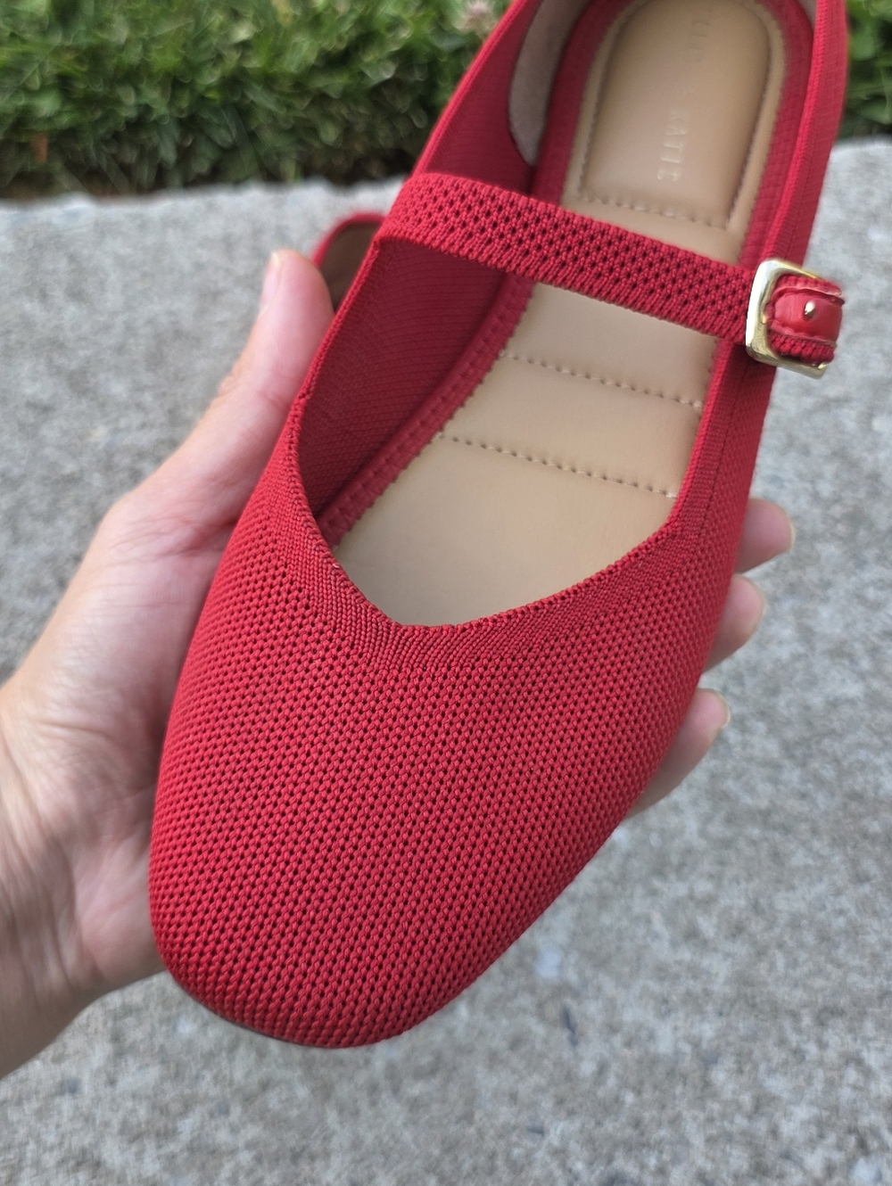 ❤️ Red Mary Jane Flats – Like New Condition ❤️ - Picture 4 of 5